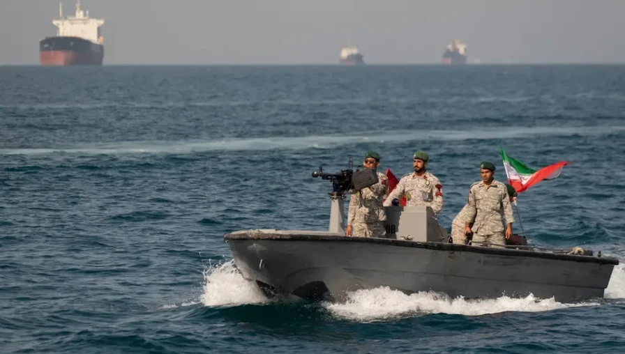 Блокада Ормузької протоки